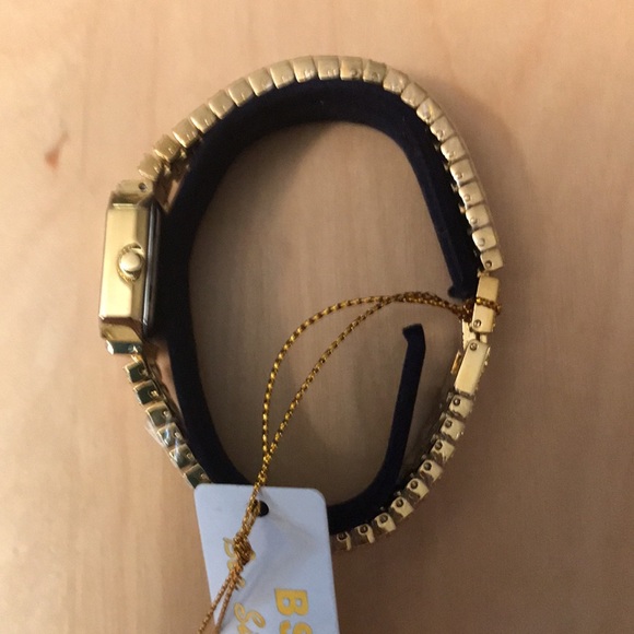 Women’s Fashion Watch New - Picture 4 of 5